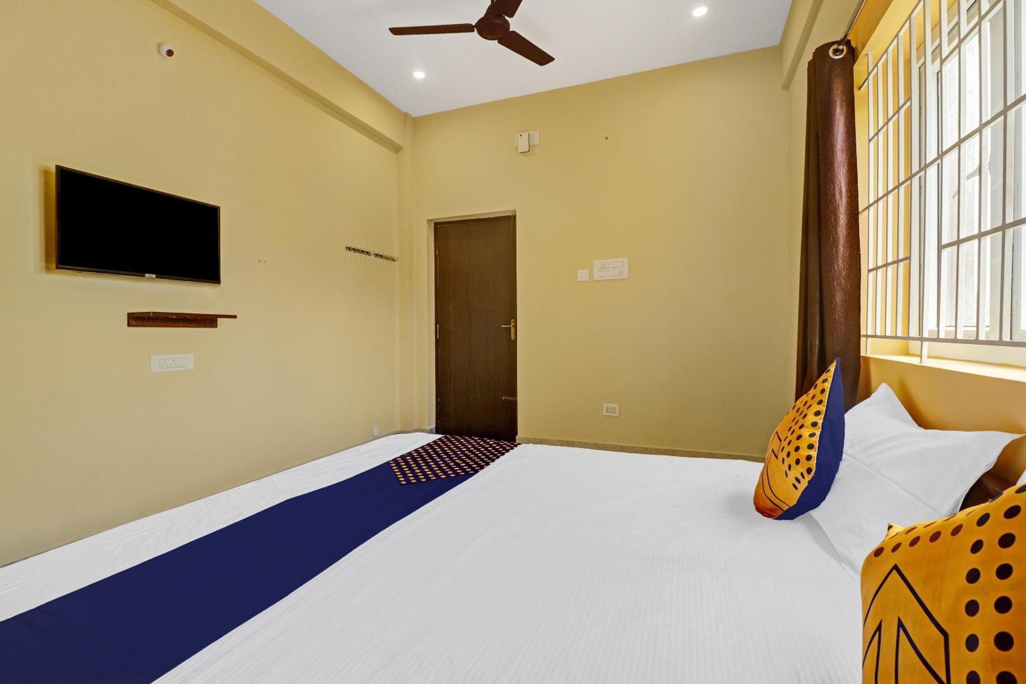 Spot On Kayal Residency Hotell Coimbatore Exteriör bild